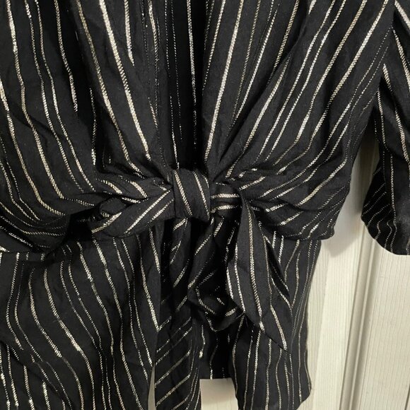 Express Womens Black Gold Metallic Stripe Tie Front Keyhole Blouse Size Small - Picture 3 of 9